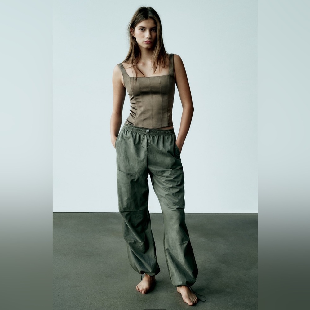 SATIN EFFECT TOP XL | DARK KHAKI